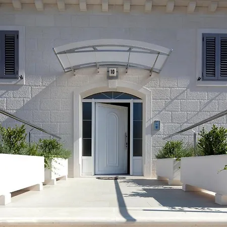 Apartments Lovely Croatia Bol Esterno foto
